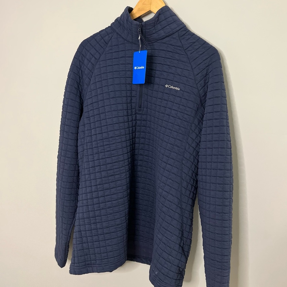 Columbia Half Zip Pull Over Sweatshirt! New With Tags!!